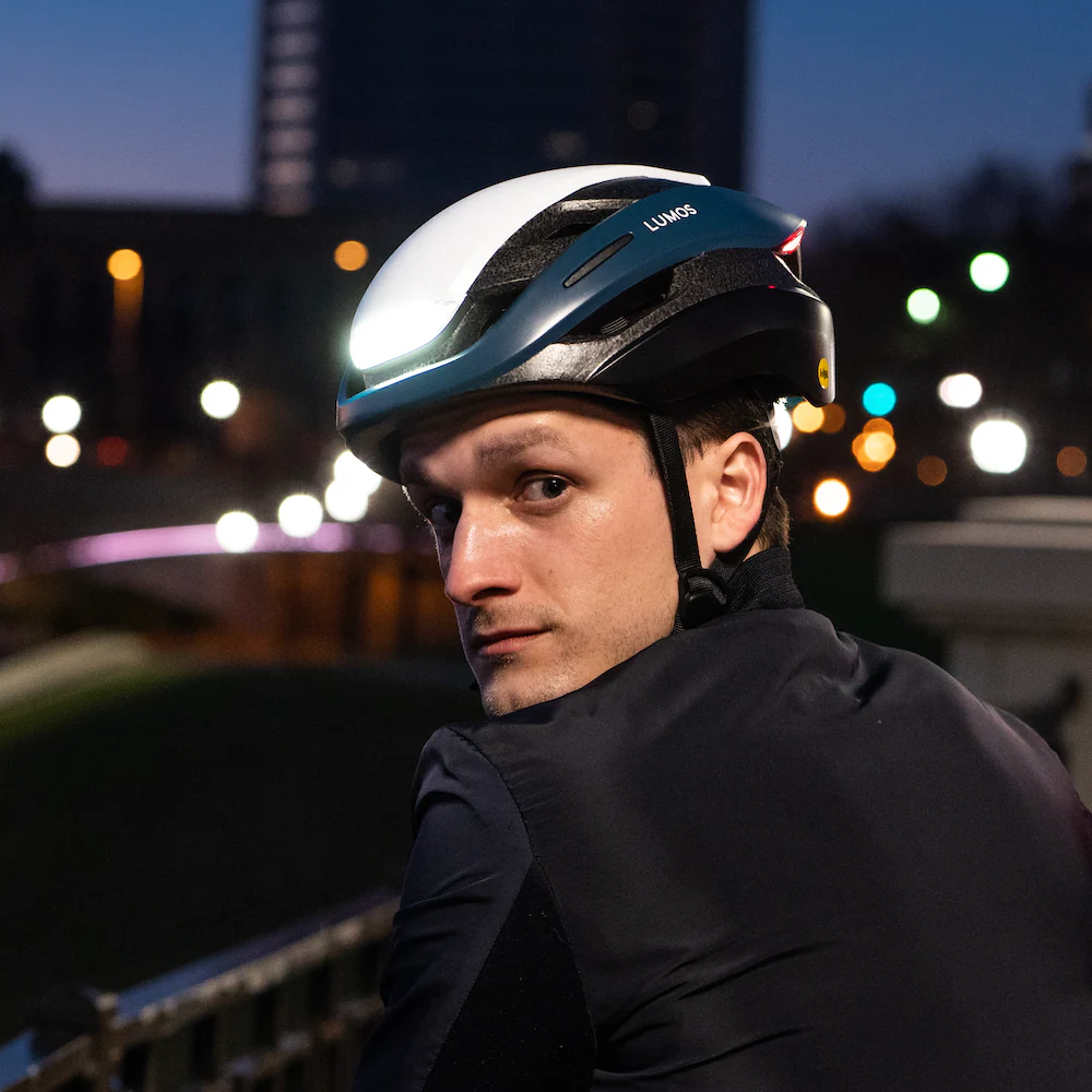 Lumos Ultra Helmet - Image 30